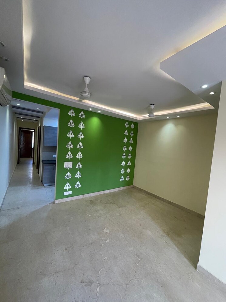 Room, lajpat nagar i 2 Bedroom 900 Sq.Ft. Builder Floor In Lajpat Nagar I Delhi 8224373
