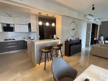 Team Area in 2 BHK Apartment at Hiranandani ParK Clifton, Ghodbunder Road – for Rent