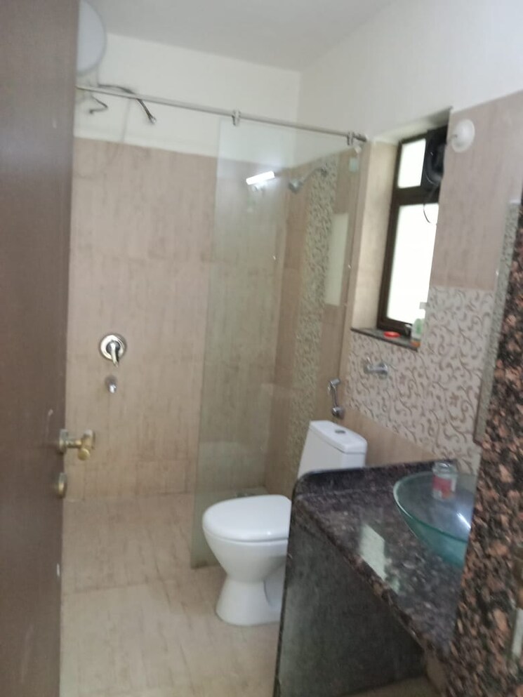 Bathroom, gera-regent-park 3 Bedroom 1638 Sq.Ft. Apartment In Baner Pune 8056327