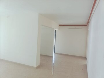 Room in 3 BHK Apartment at Pragati Icon Ghatkopar, Ghatkopar East – for Rent