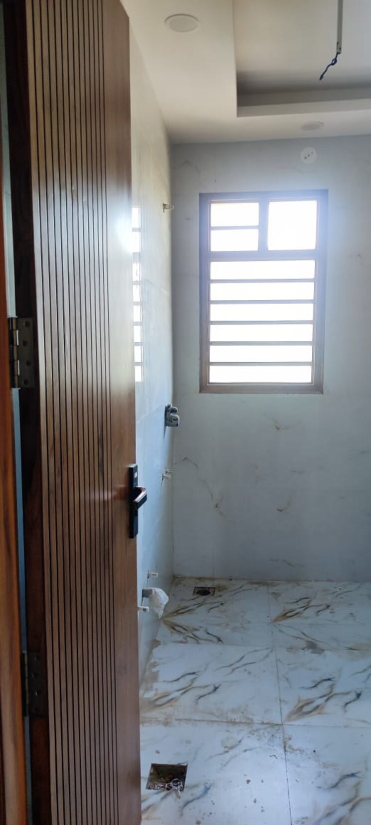 Bathroom, bptp-park-central 3 Bedroom 250 Sq.Yd. Builder Floor In Sector 85 Faridabad 8224495