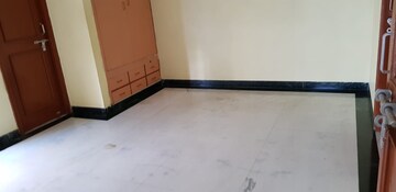 Room in 3 BHK Independent House at Gomti Nagar – for Rent