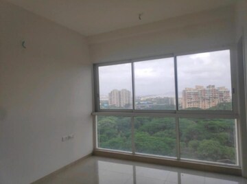Room in 2 BHK Apartment at Lodha Vista, Lower Parel – for Rent