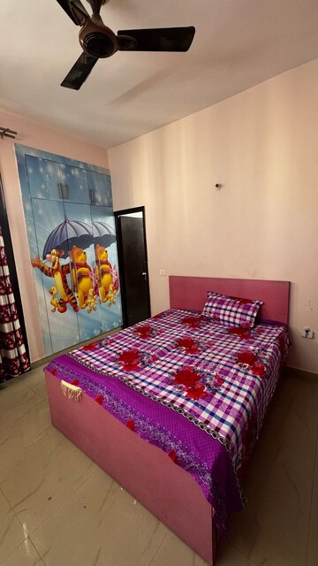 Bedroom in 3 BHK Apartment at SRS Residency, Sector 88 – for Rent