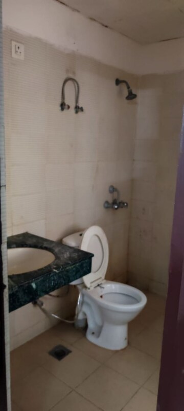 3 BHK Builder Floor For Sale in BPTP Park 81, Sector 81