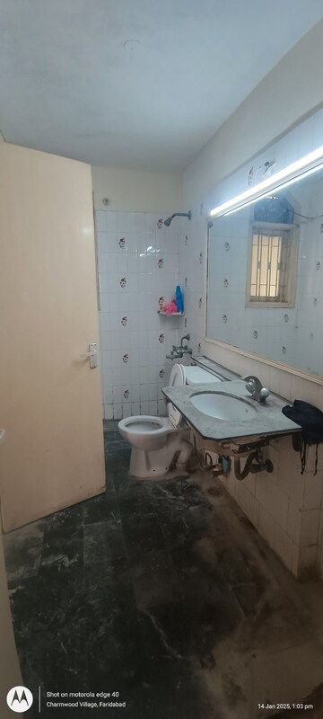 Master Bedroom in 2 BHK Apartment at Eros Southend Apartments, Charmwood Village – for Rent