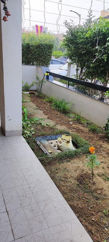 Balcony in 3 BHK Builder Floor at BPTP Park 81, Sector 81 – for Sale