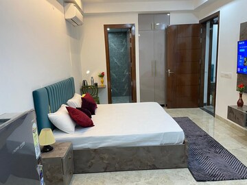 Bedroom in 1 RK Apartment at Sector 38 – for Rent