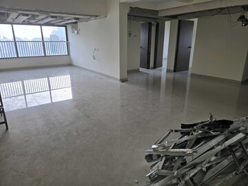 Staircase in 4 BHK Apartment at Chaitanya Tower, Prabhadevi – for Rent