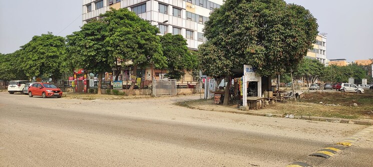 Exterior View, bptp-parklands  500 Sq.Yd. Plot In Sector 76 Faridabad 8224685