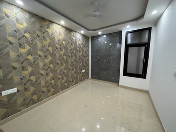 Room in 3 BHK Builder Floor at Govindpuri – for Sale