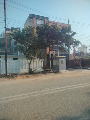  Plot For Sale in Sector 143