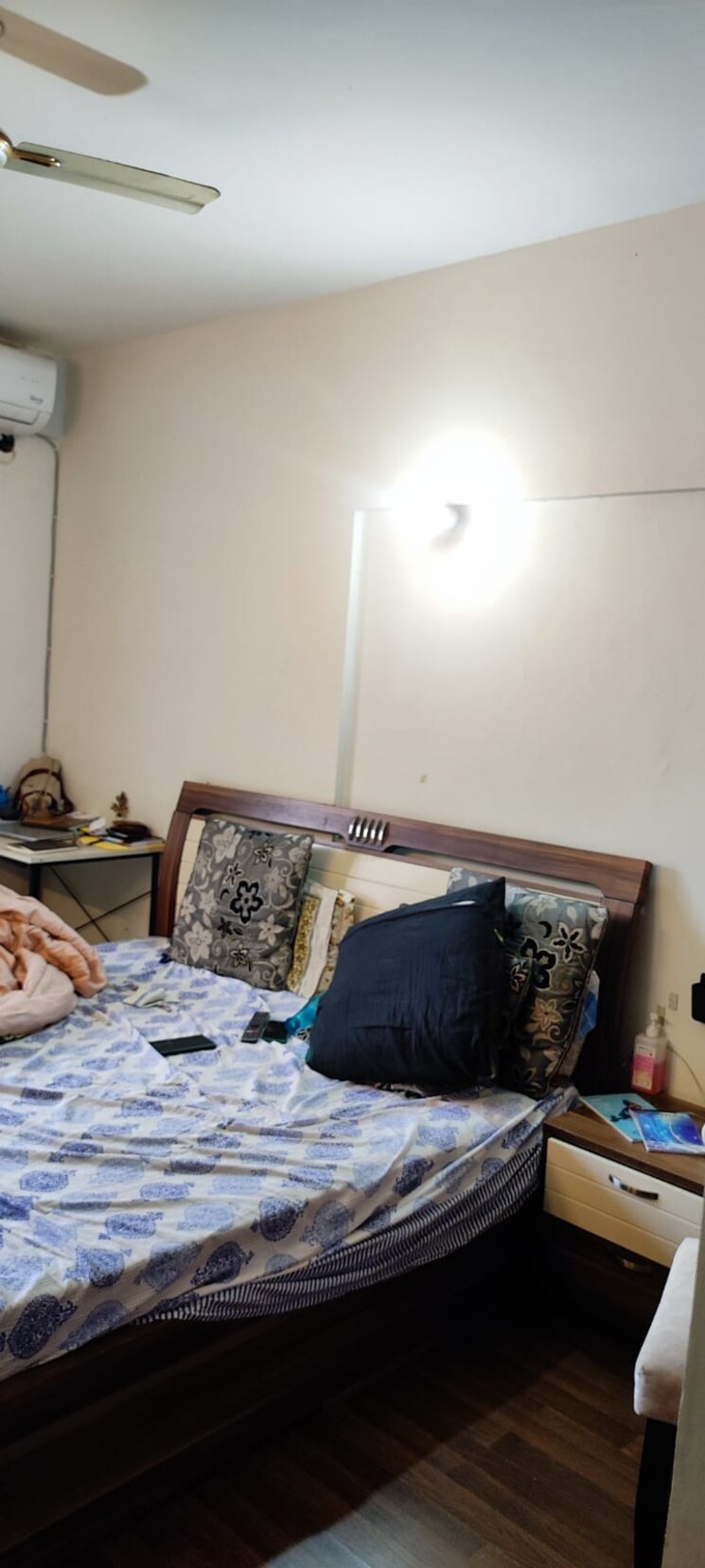 Bedroom, bptp-parkland-pride 3 Bedroom 190 Sq.Yd. Builder Floor In Sector 77 Faridabad 8224714