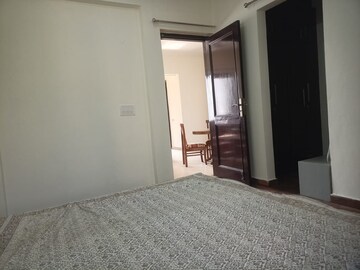 Room in 3 BHK Apartment at Sector 31 – for Rent