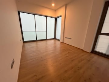 5 BHK Apartment For Rent in Rustomjee Crown, Prabhadevi