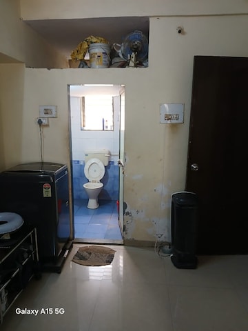 Living Room in 1 BHK Apartment at Malad East – for Rent