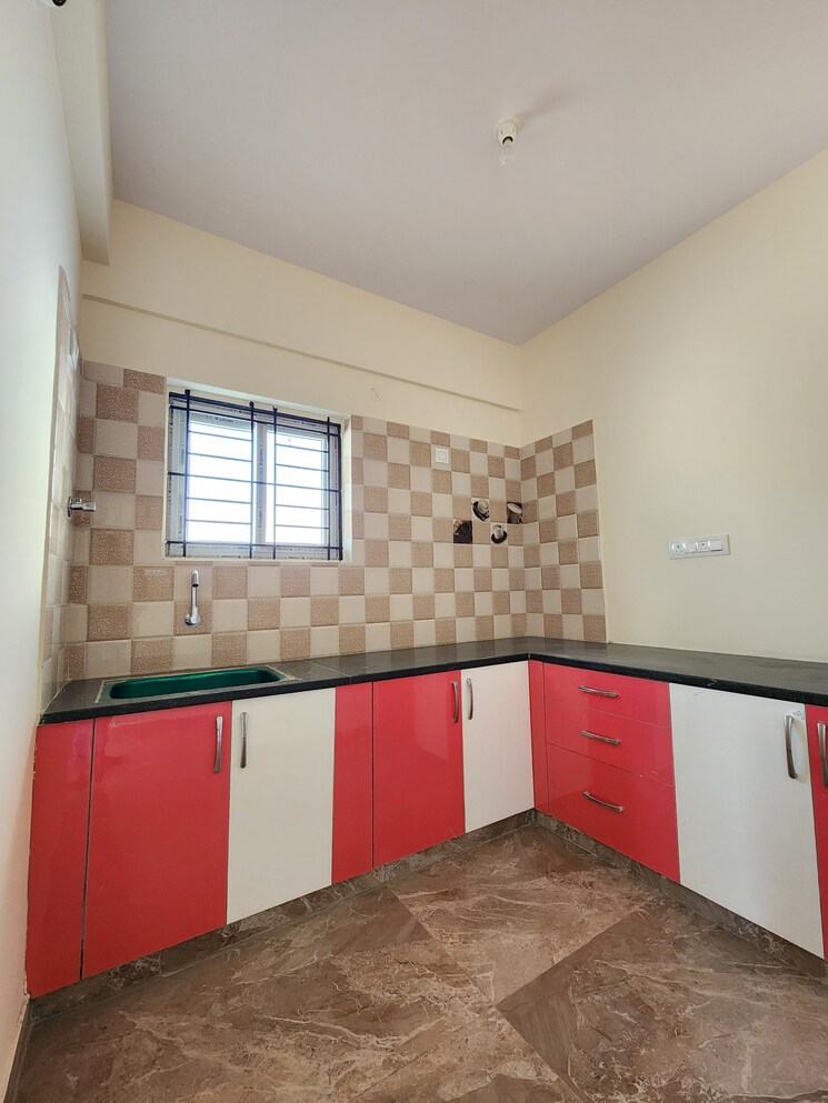 undefined, singasandra 6 Bedroom 5858 Sq.Ft. Independent House In Singasandra Bangalore 8224888