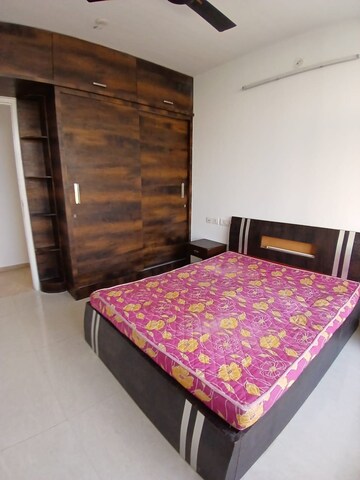 Bedroom in 2 BHK Apartment at Hiranandani Delanna, Ghodbunder Road – for Rent