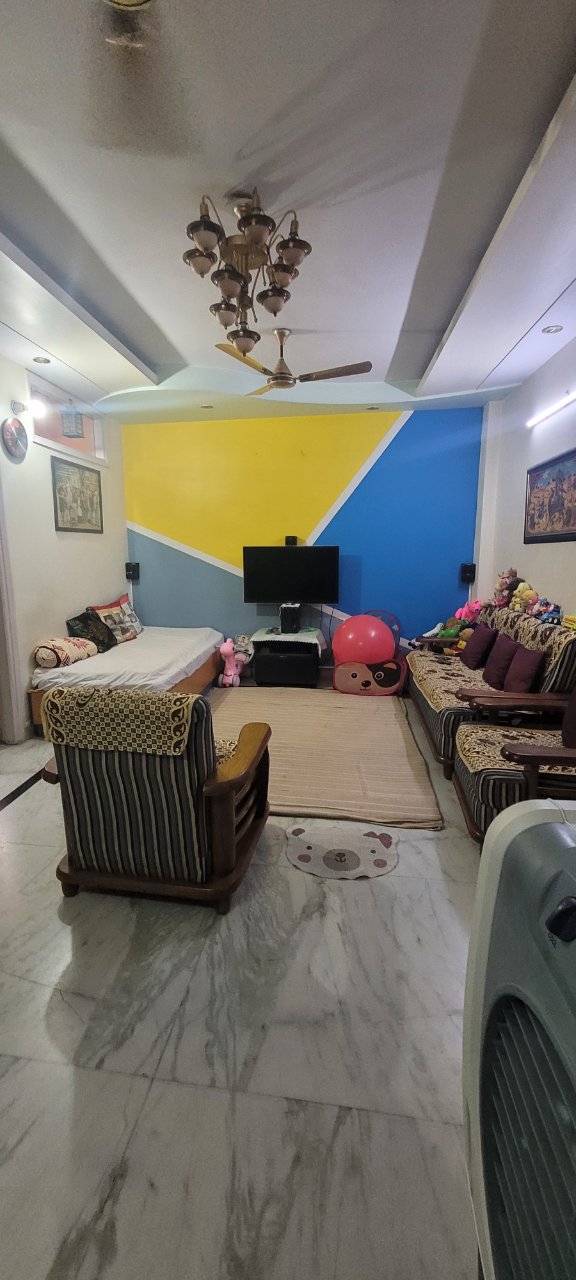 3 BHK Builder Floor For Sale in Pandav Nagar Front Side B