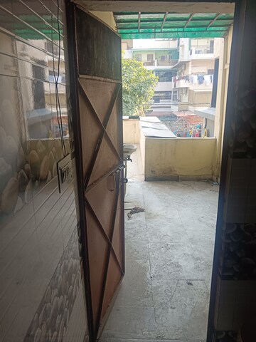Balcony in 1 BHK Apartment at Dilshad Garden – for Rent