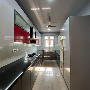 Kitchen in 4 BHK Builder Floor at Ansal Plaza Sector-23, Carterpuri – for Rent