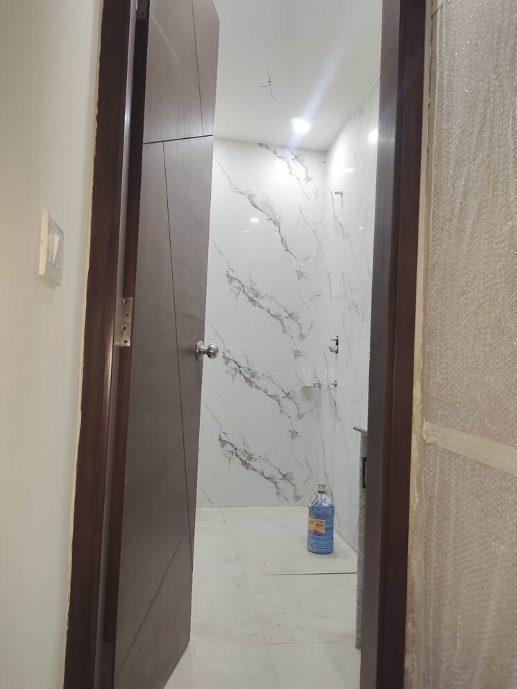 undefined, east of kailash 2 Bedroom 900 Sq.Ft. Builder Floor In East Of Kailash Delhi 8224967