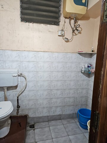 Bathroom in 2 BHK Apartment at Shankar Nagar – for Rent