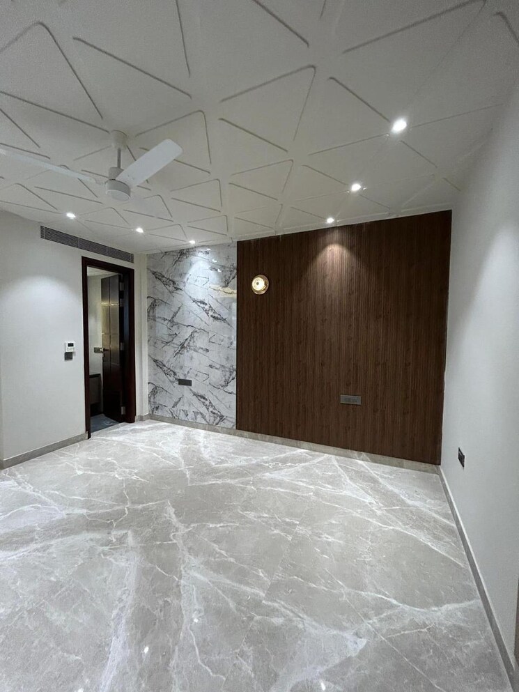 Room, ansal-api-esencia 4 Bedroom 2400 Sq.Ft. Builder Floor In Sector 67 Gurgaon 8224987