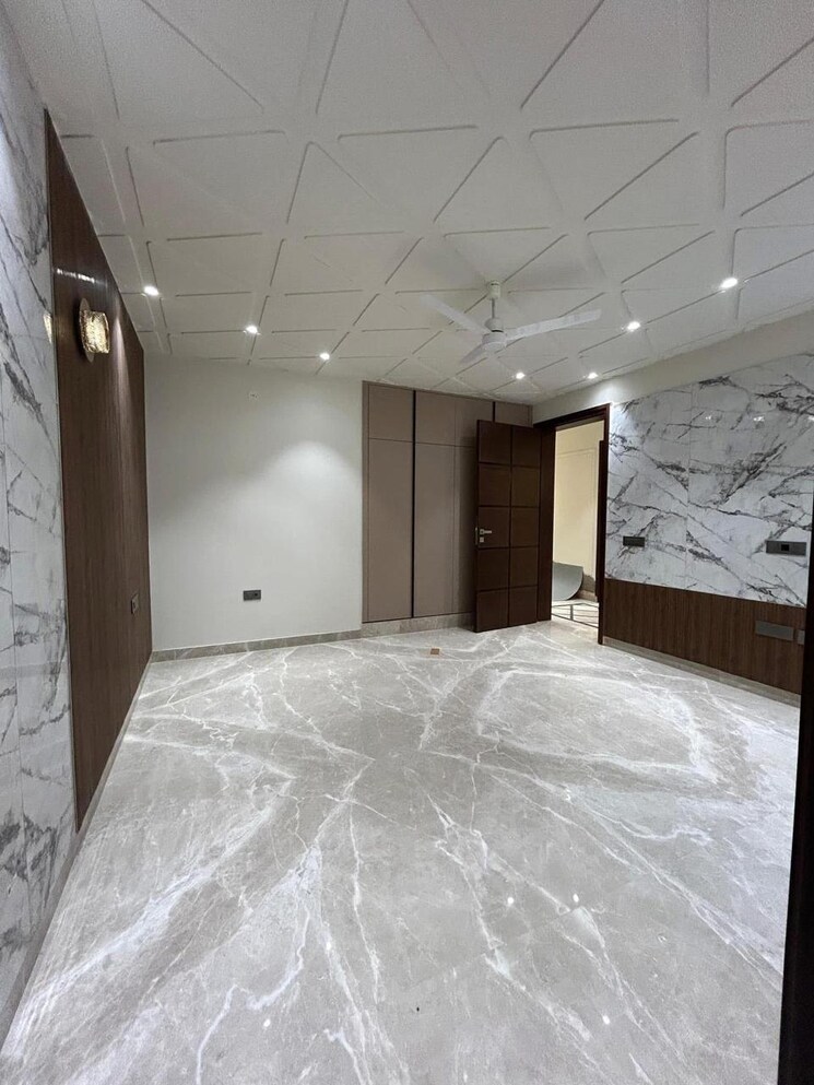 Room, ansal-api-esencia 4 Bedroom 2400 Sq.Ft. Builder Floor In Sector 67 Gurgaon 8224987