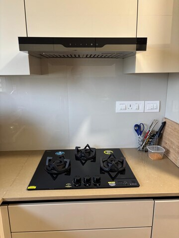 Furnished Amenities in 1 BHK Apartment at Hiranandani Regent Hill, Powai – for Rent