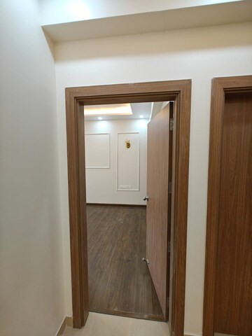 Room in 3 BHK Apartment at ATS Nobility, Sector 4, Greater Noida – for Rent