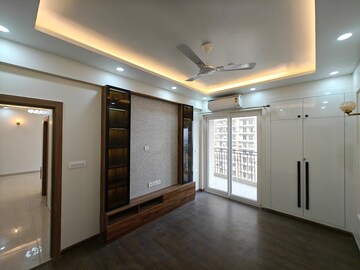 Room in 3 BHK Apartment at ATS Nobility, Sector 4, Greater Noida – for Rent