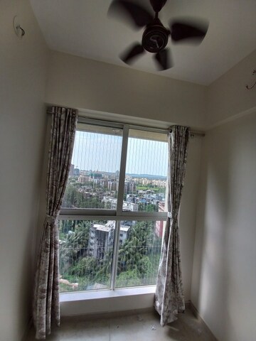 1.5 BHK Apartment For Rent in Dosti Oro 67, Kandivali West