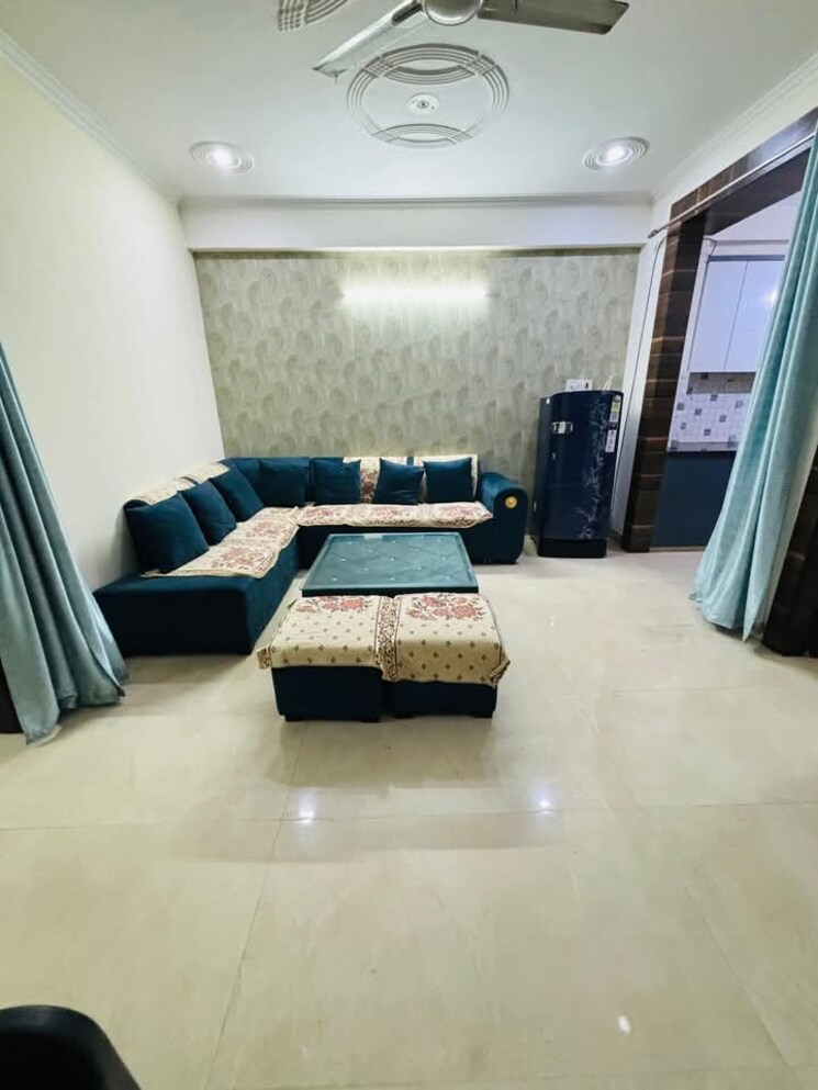 Living Room, sector 43 2 Bedroom 1600 Sq.Ft. Builder Floor In Sector 43 Gurgaon 8225015