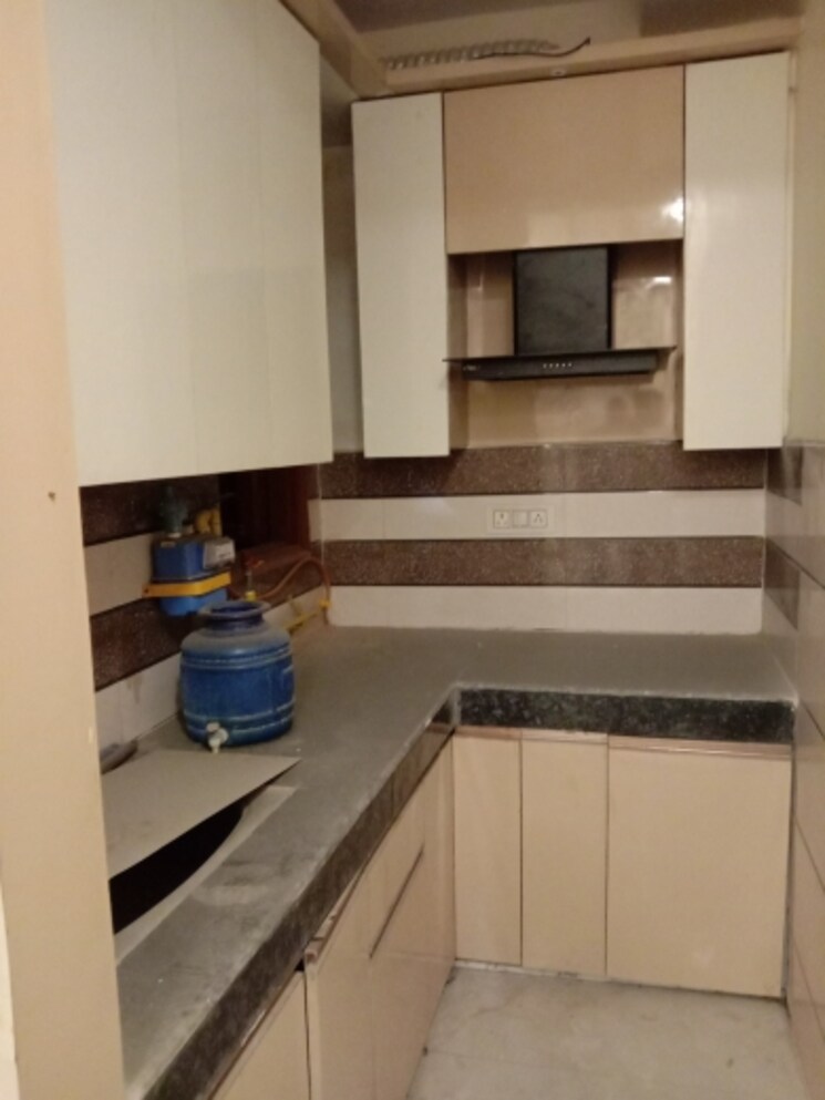 Kitchen, dwarka mor 2 Bedroom 495 Sq.Ft. Builder Floor In Dwarka Mor Delhi 8225142