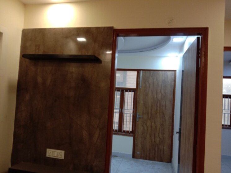 Room, dwarka mor 2 Bedroom 495 Sq.Ft. Builder Floor In Dwarka Mor Delhi 8225142