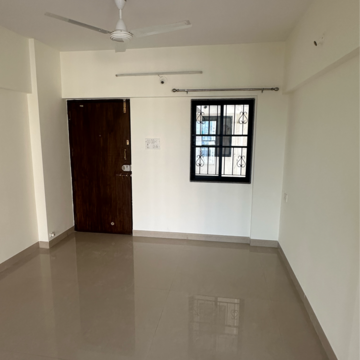 Room in 3 BHK Apartment at Vedant Kingston Atlantis, Mohammadwadi – for Rent