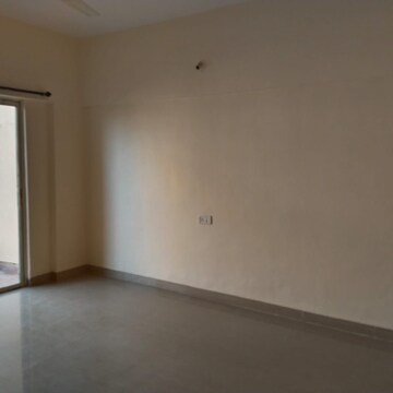 Room in 2 BHK Apartment at Goel Ganga Florentina, Mohammadwadi – for Rent