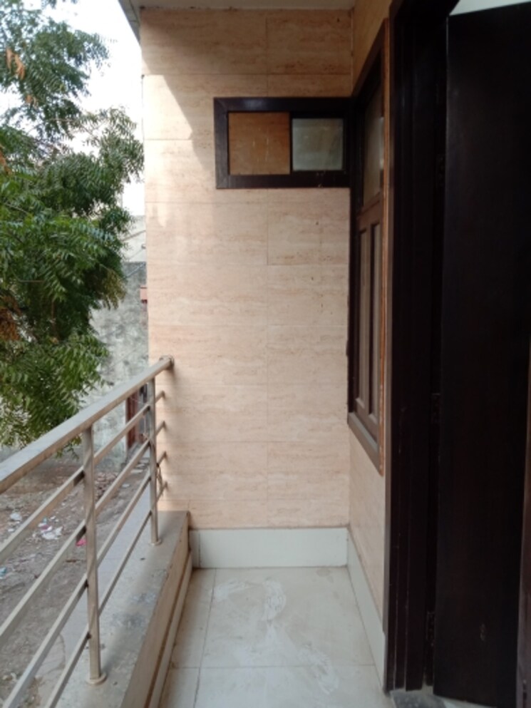 Balcony, dwarka mor 2 Bedroom 495 Sq.Ft. Builder Floor In Dwarka Mor Delhi 8225178
