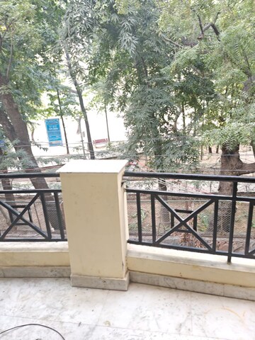 Balcony in 3 BHK Builder Floor at Hemkunt Colony – for Rent