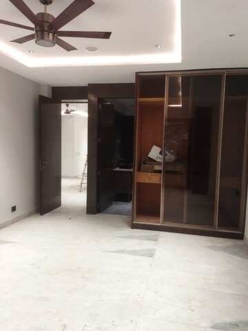 Building Lobby in 4 BHK Builder Floor at Greater Kailash – for Rent