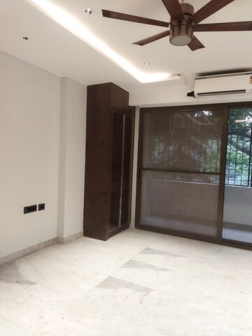 Room in 4 BHK Builder Floor at Greater Kailash – for Rent