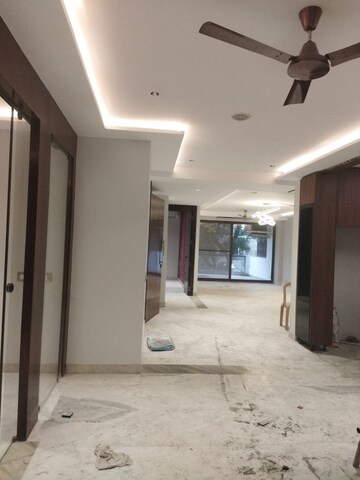 Room in 4 BHK Builder Floor at Greater Kailash – for Rent
