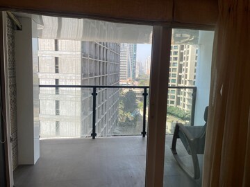Room in 2 BHK Apartment at Pramukh Heights, Andheri West – for Rent