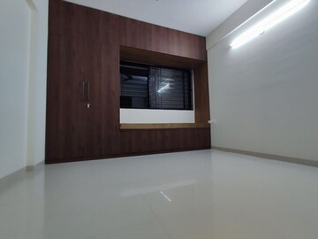 Room in 2 BHK Apartment at Pride Pegasus, Hennur Road – for Rent