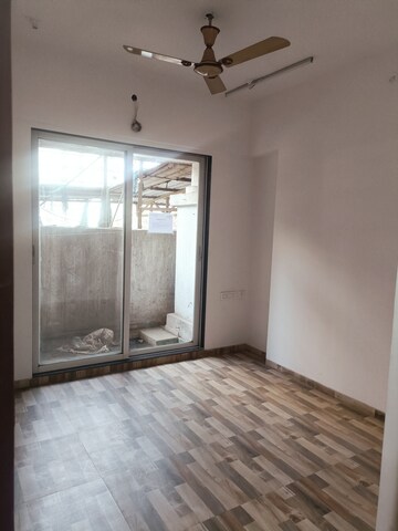 Room in 2 BHK Apartment at Samrin Heritage, Panch Pakhadi – for Sale