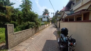  Plot – Exterior View View at Maradu - for Sale