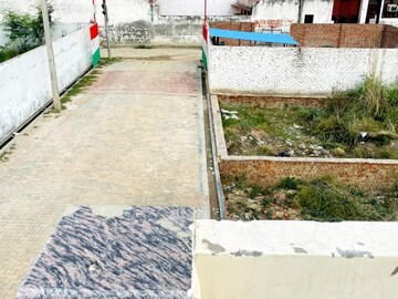 Swimming Pool in 1 RK Independent House at Krishna Enclave Morta, Morta – for Sale
