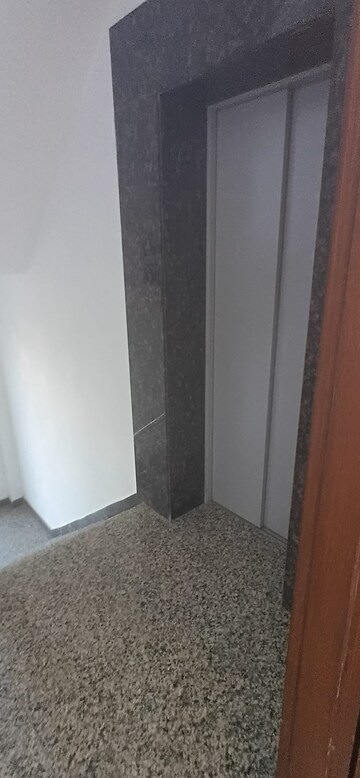 Room in 3 BHK Builder Floor at Kalkaji – for Sale
