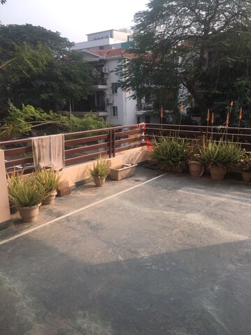 Balcony in 3 BHK Builder Floor at Kohli One Malibu Town, Sector 47 – for Rent